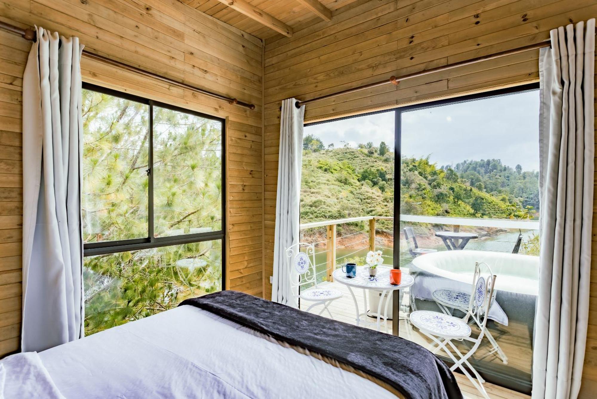 Cabanas Refugio Himalaya Guatape Exterior photo